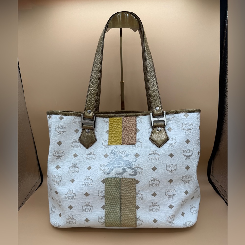 MCM White Visetos Princess Lion Coated Canvas Leather Trim Tote Bag with Pouch